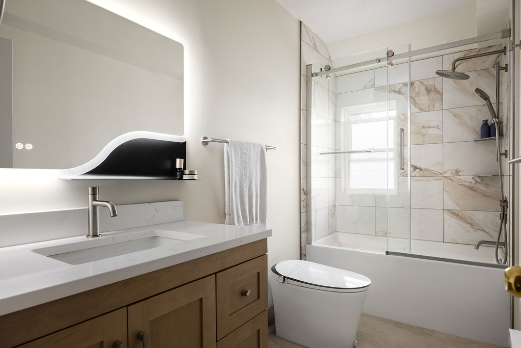 Modern Serenity Bath